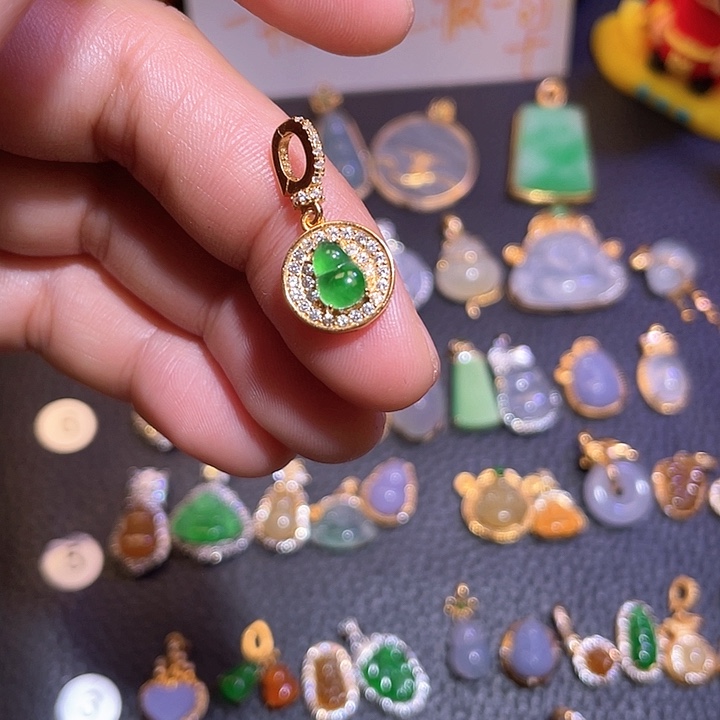 翡翠银S925镶嵌吊坠(不含链)天然翡翠