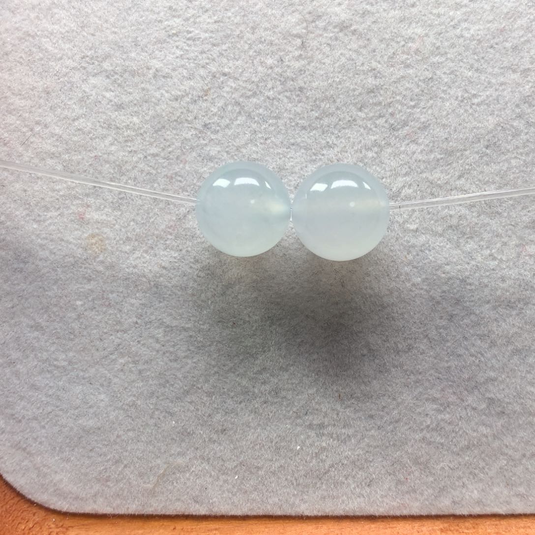 翡翠未镶嵌手链糯冰