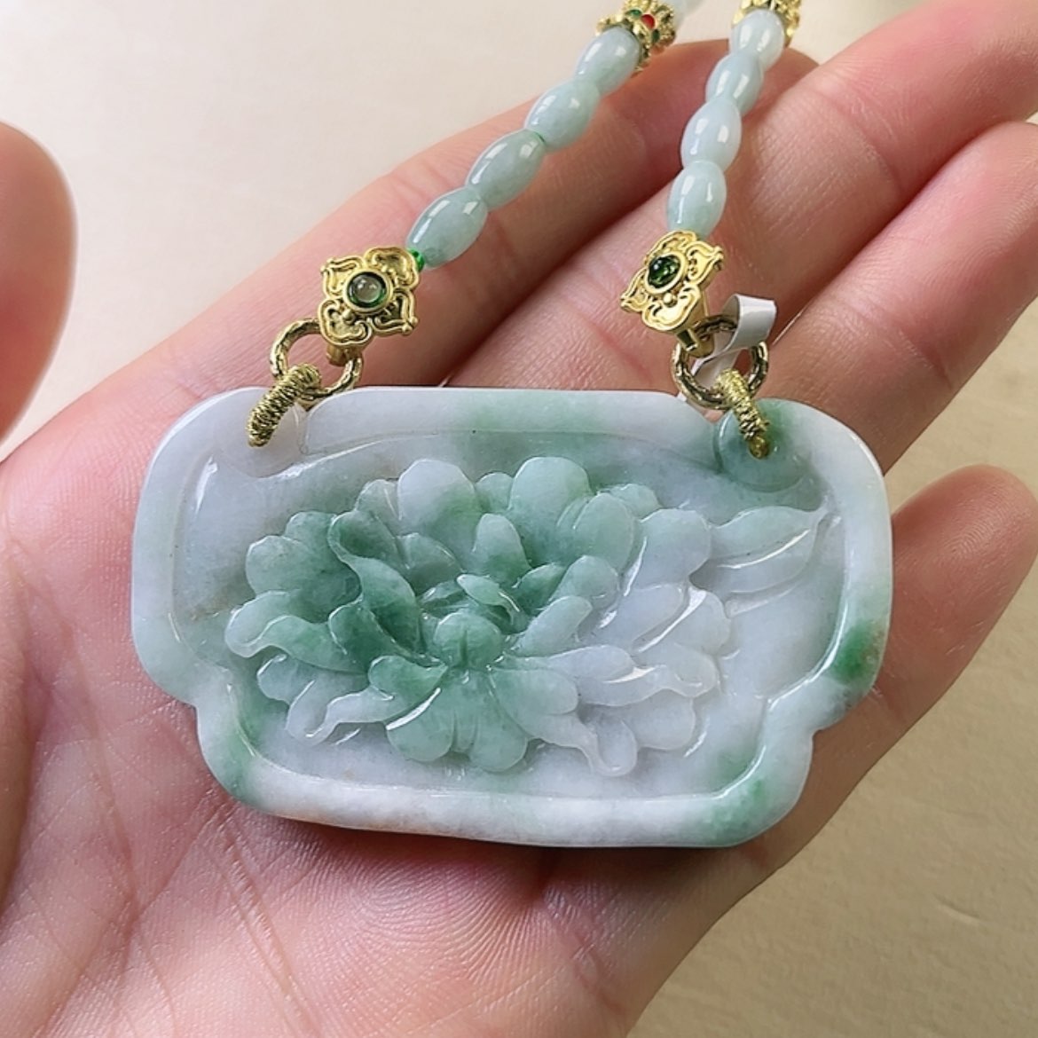 【闪购商品】翡翠颈饰未镶嵌挂件