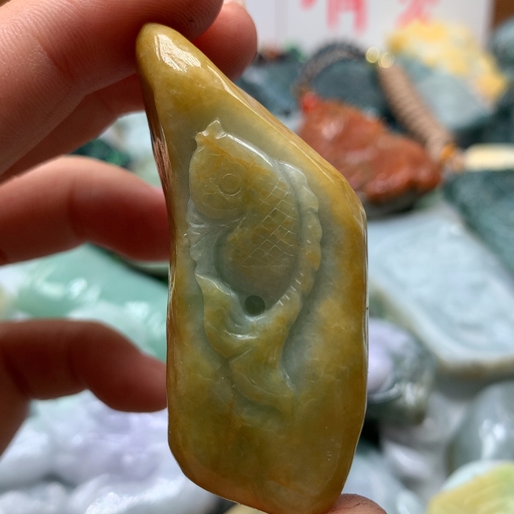 翡翠颈饰未镶嵌保真天然A货翡翠