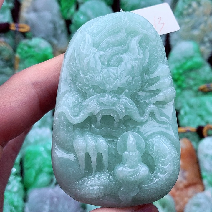 翡翠吊坠(不含链)未镶嵌