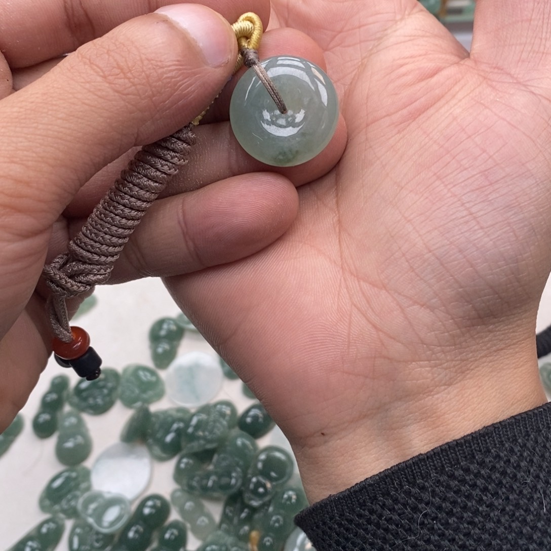 翡翠未镶嵌手链天然a货翡翠09