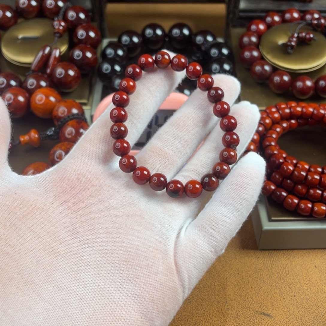 檀香紫檀（小叶紫檀）蠡****旺