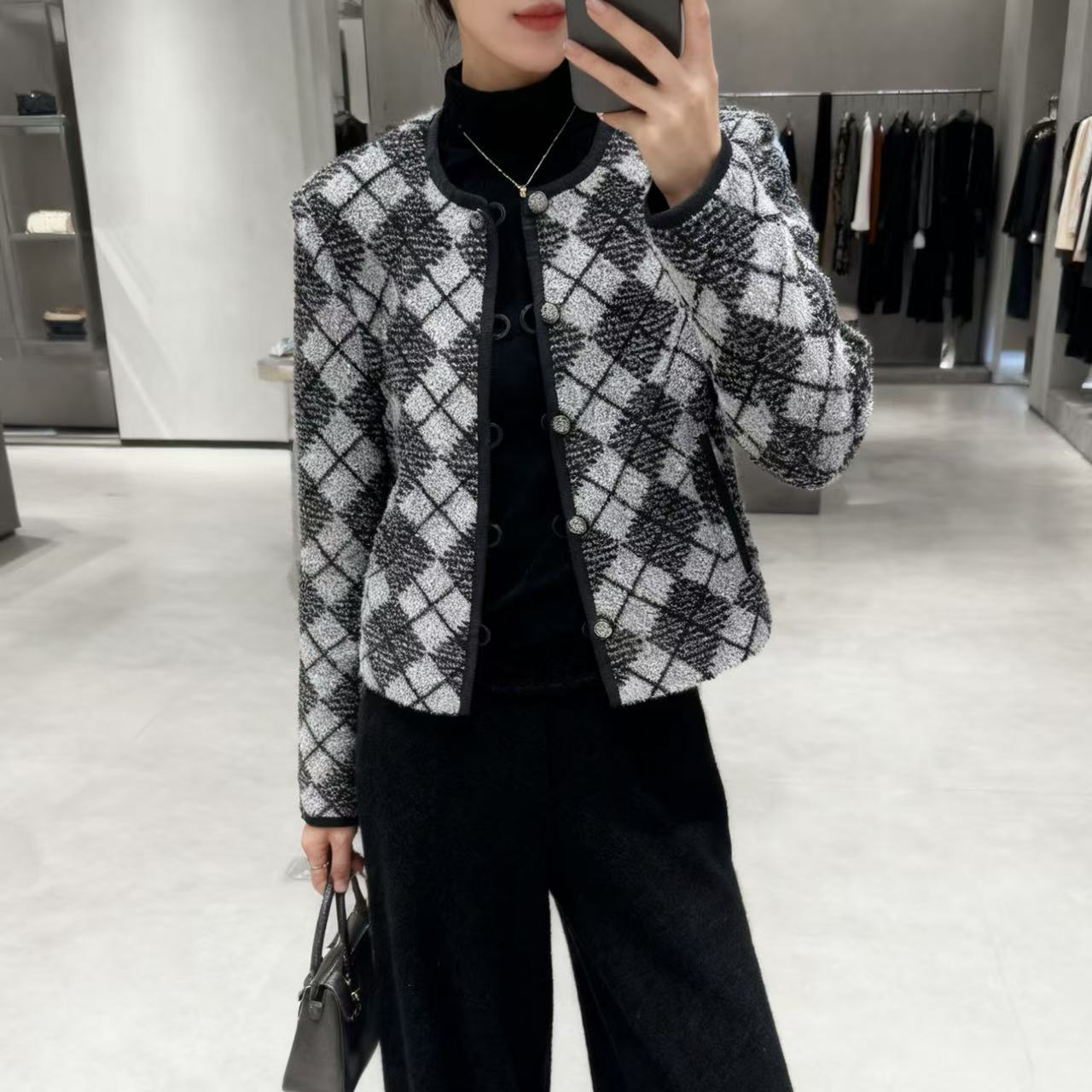 KLG 高货！L胸102长54圈圈菱格格纹长袖单排扣亮面扣撞色外套 4481