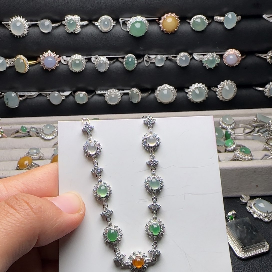 翡翠耳饰银S925镶嵌天然缅甸A货翡翠