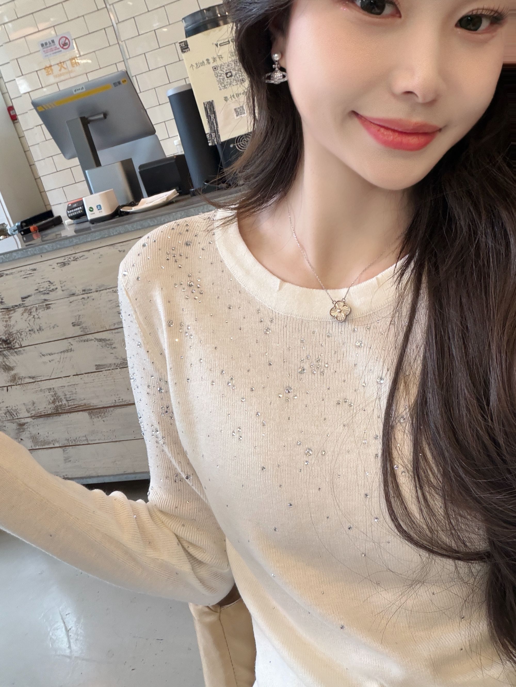 【沐沐】圆领常规长袖针织烫钻女毛针织衫网红修身上衣