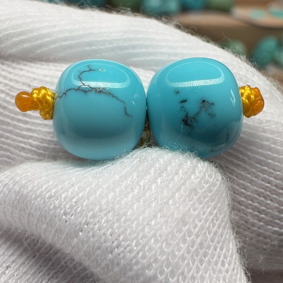 绿松石配饰未镶嵌