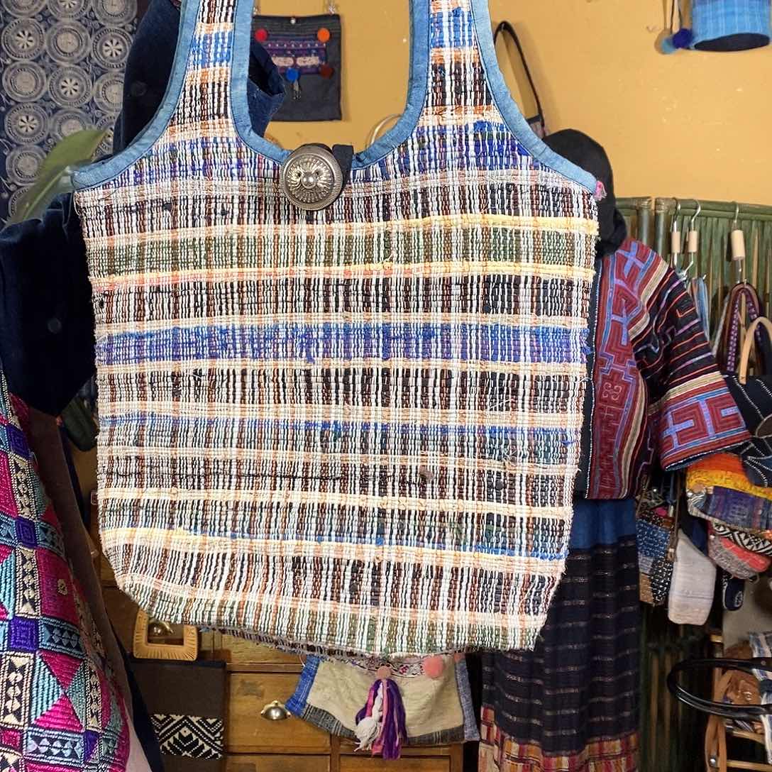 织绣手工制作包包