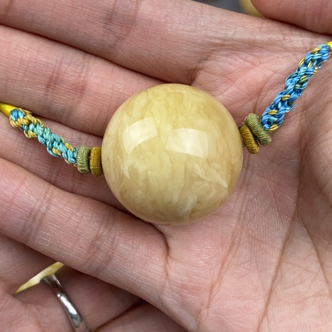 裸石琥珀未镶嵌蜜蜡
