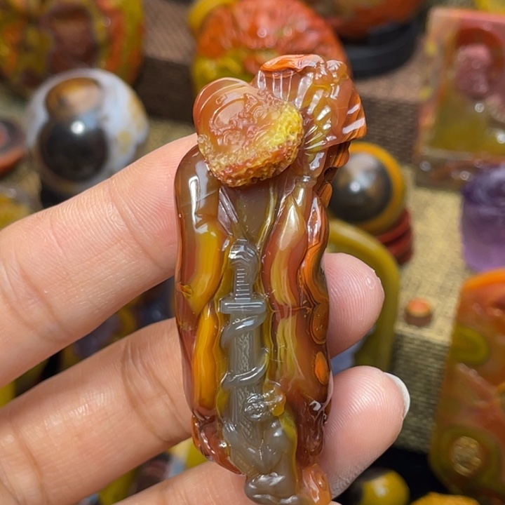 玛瑙/玉髓未镶嵌珠宝奇石北票钟馗特价3888