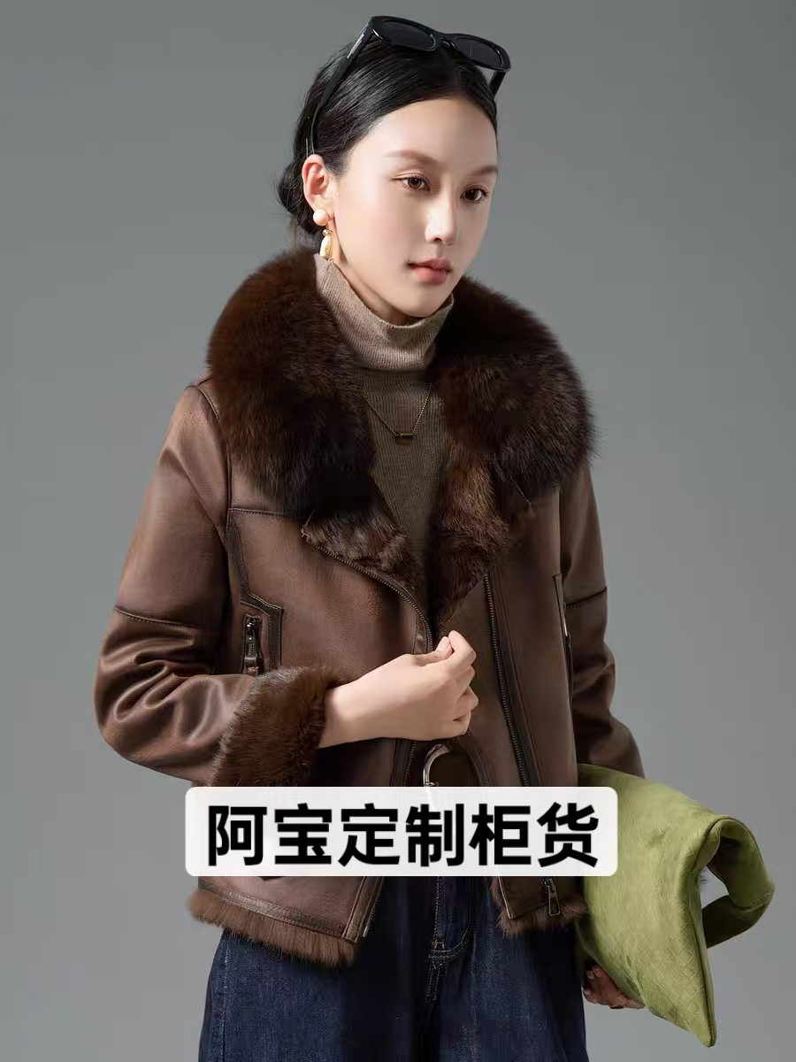 海宁狐狸草外套女2025冬季新款加大码显瘦保暖上衣229