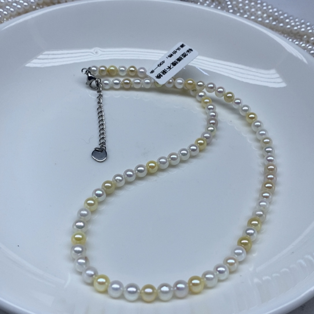 未镶嵌海水珍珠颈饰