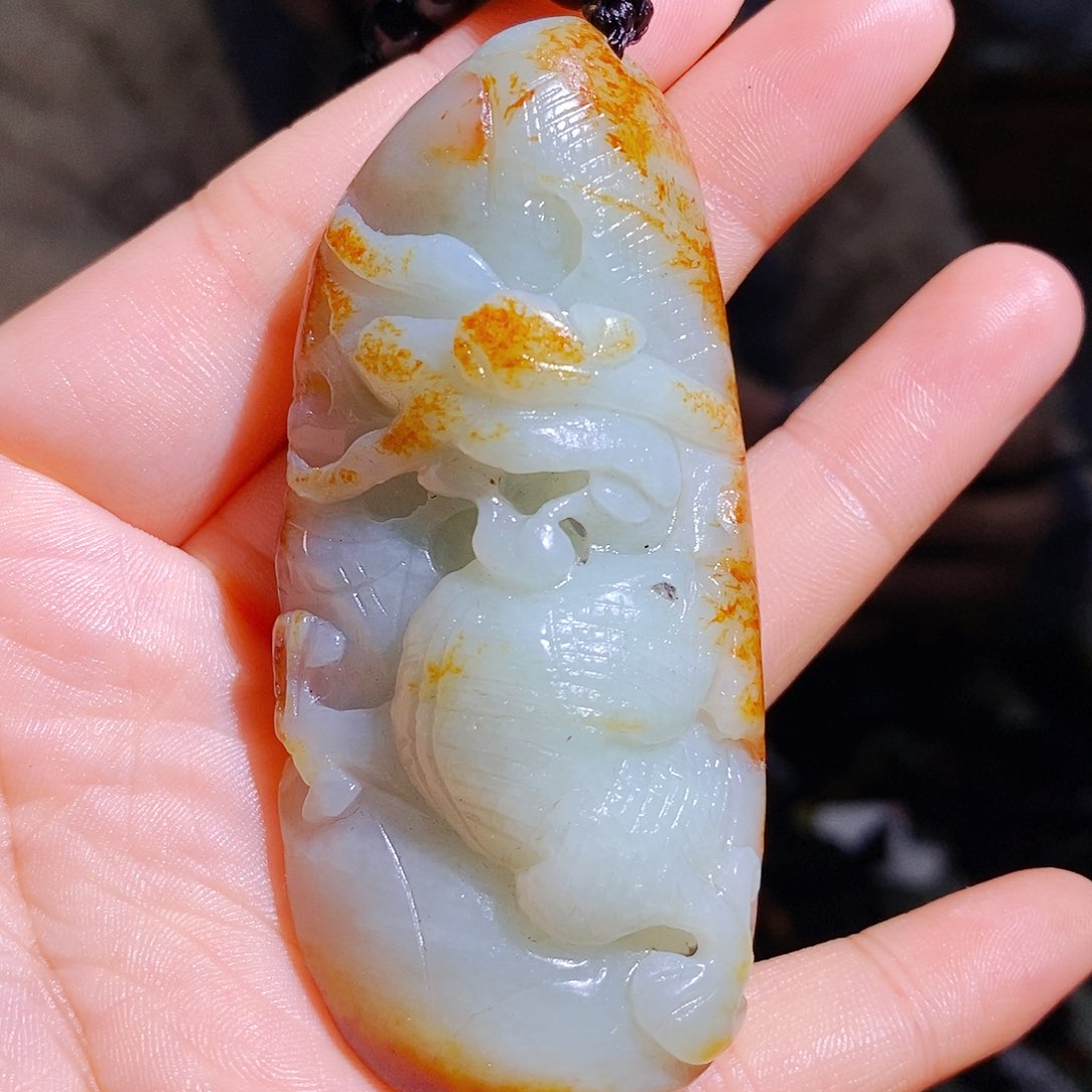 和田玉颈饰未镶嵌