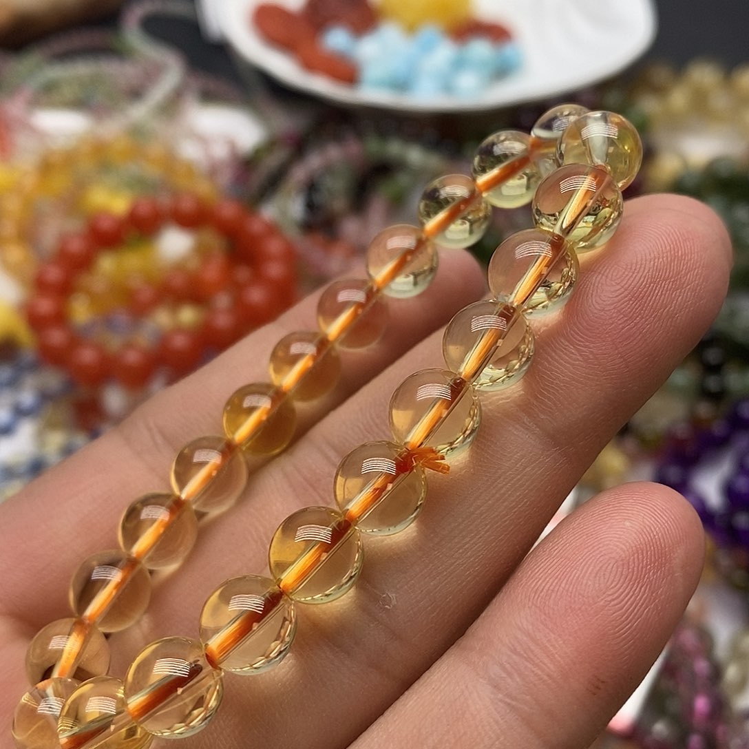 水晶手串未镶嵌……