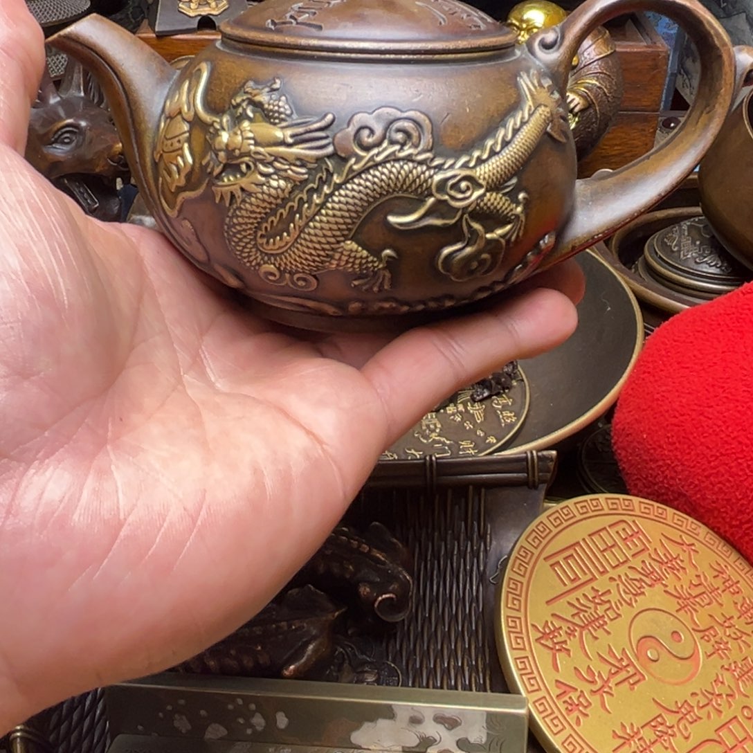 精美铜器，点击下单