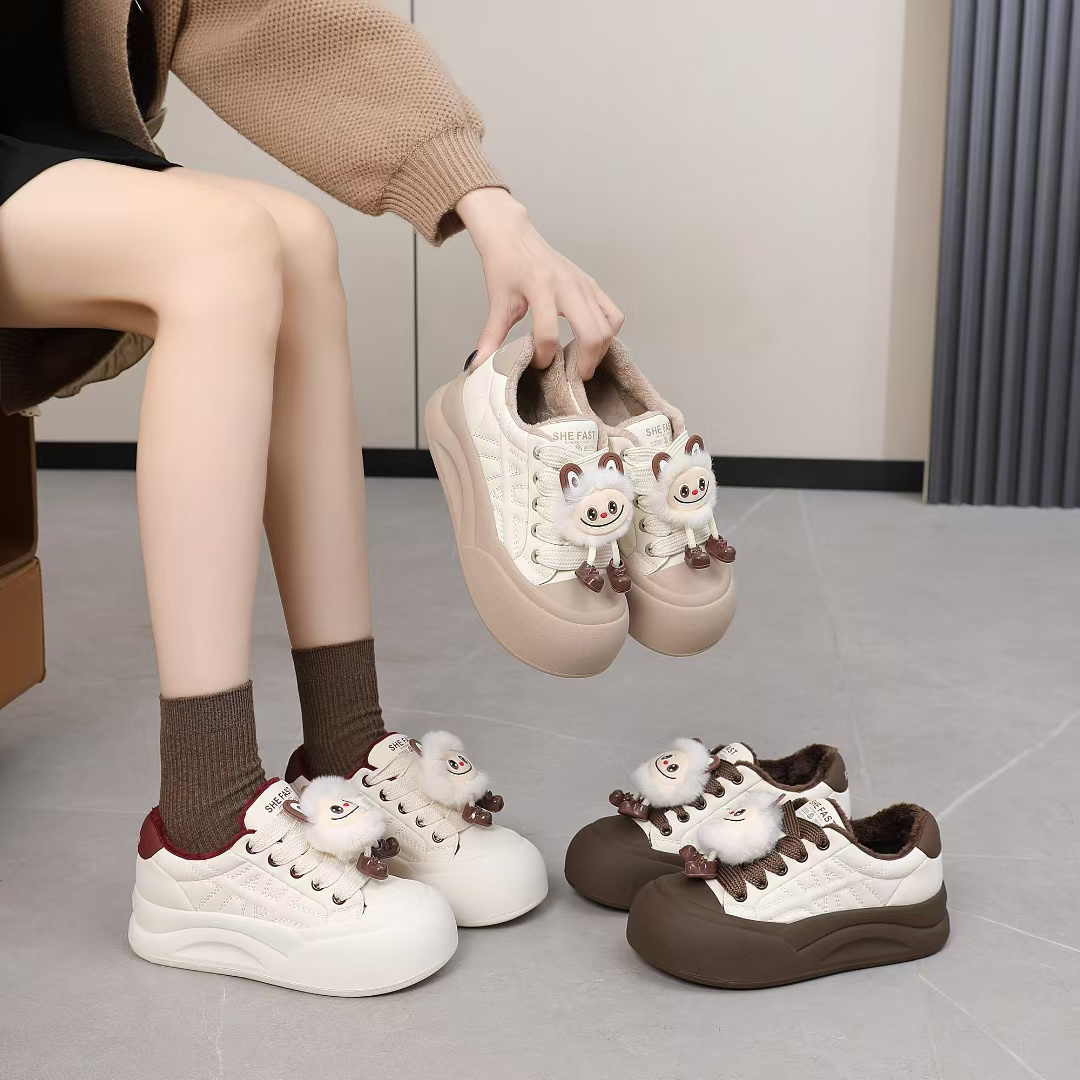 时尚百搭舒适休闲棉鞋加厚踩屎感板鞋2025年冬季新款运动鞋9128