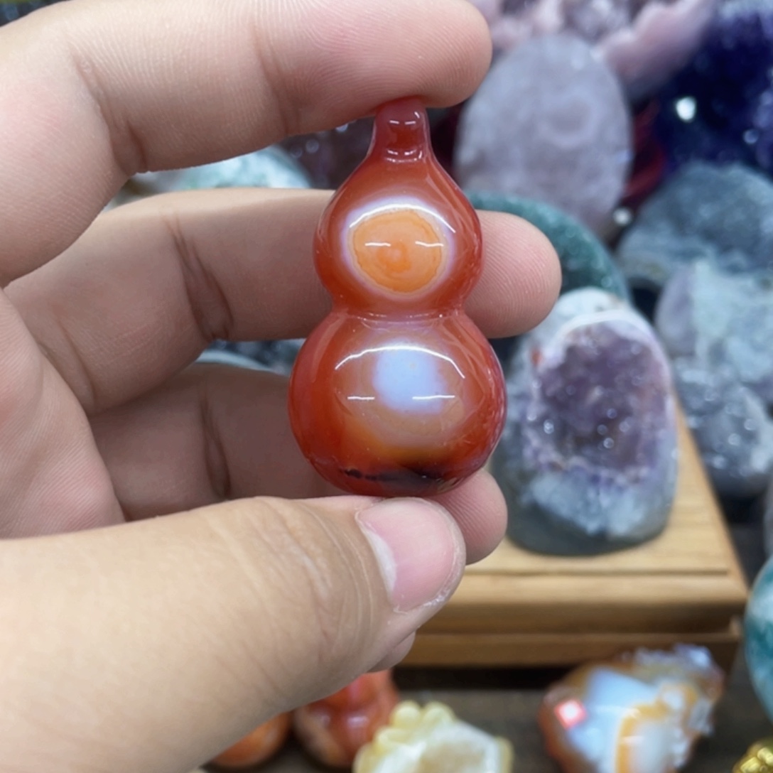 紫晶未镶嵌大型摆件（非配饰）