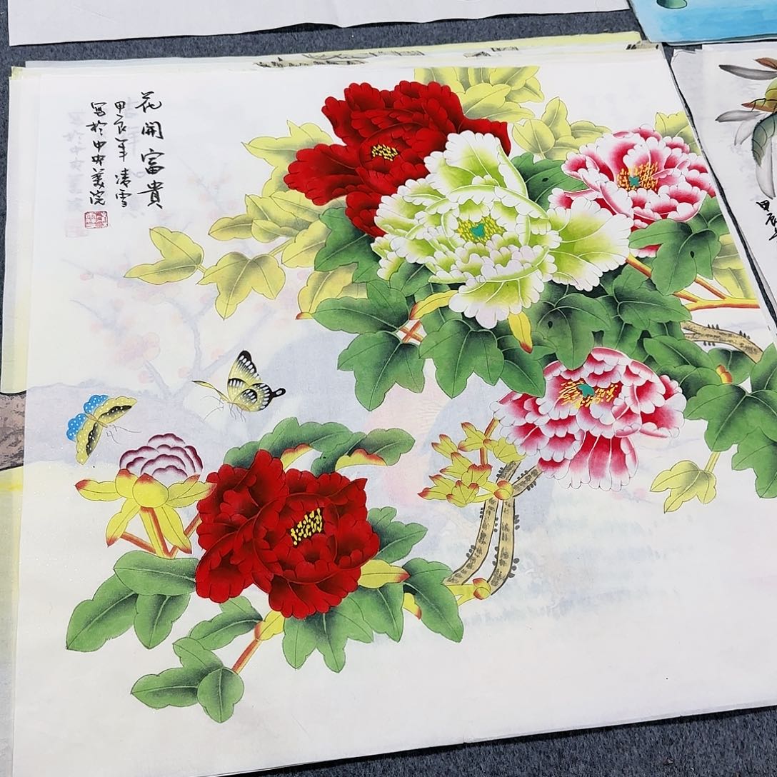 国画尺寸70X70手绘作品 