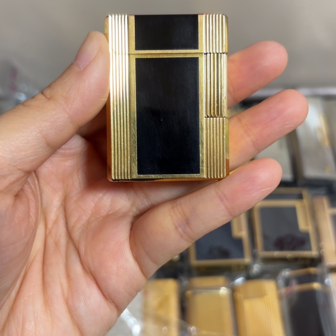 都登卡中古打火机