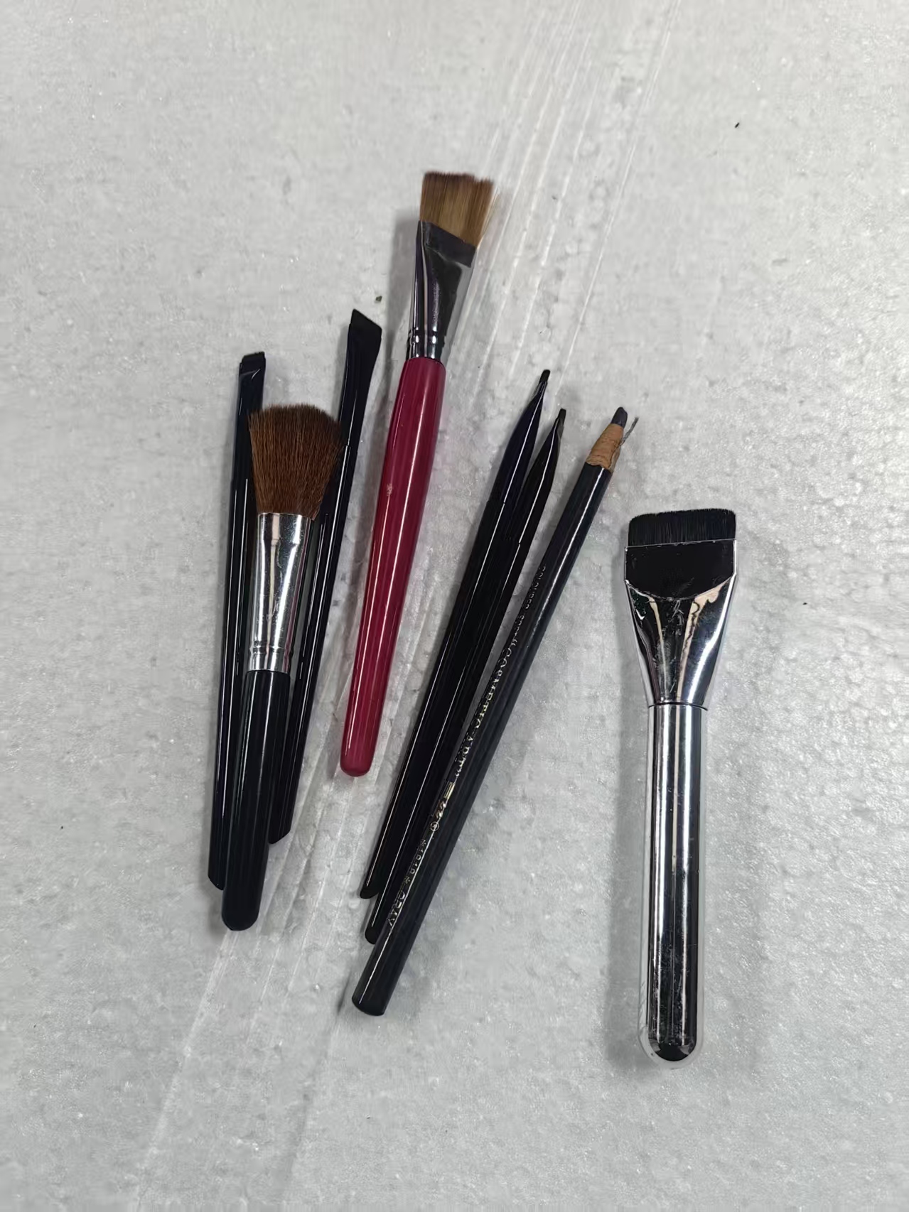 C001-C100化妆用品彩妆粉底睫毛刷子眼影洗面奶