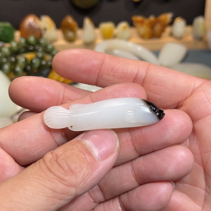 和田玉手串未镶嵌