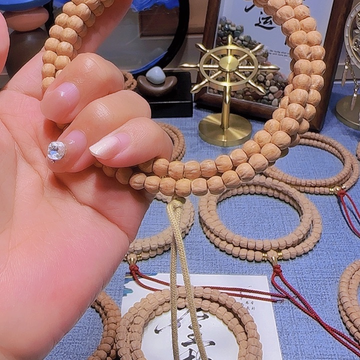 五***舍吊坠柏香籽/百香籽