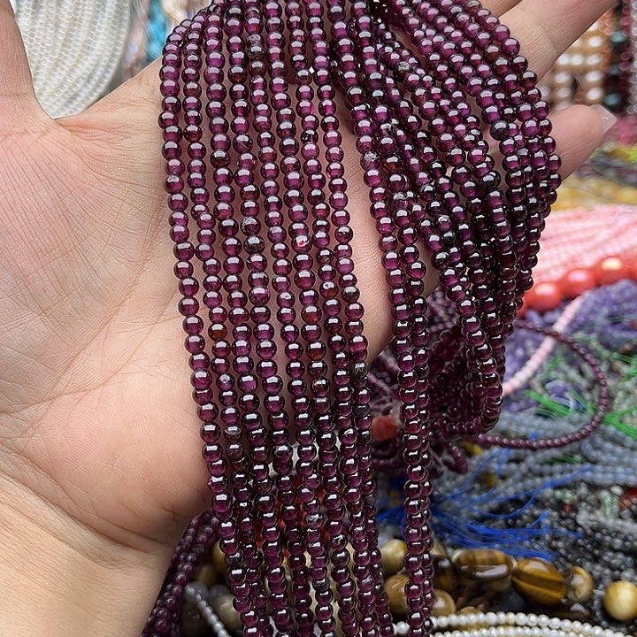 玛瑙/玉髓未镶嵌珠宝半成品一条4mm紫牙乌石榴石