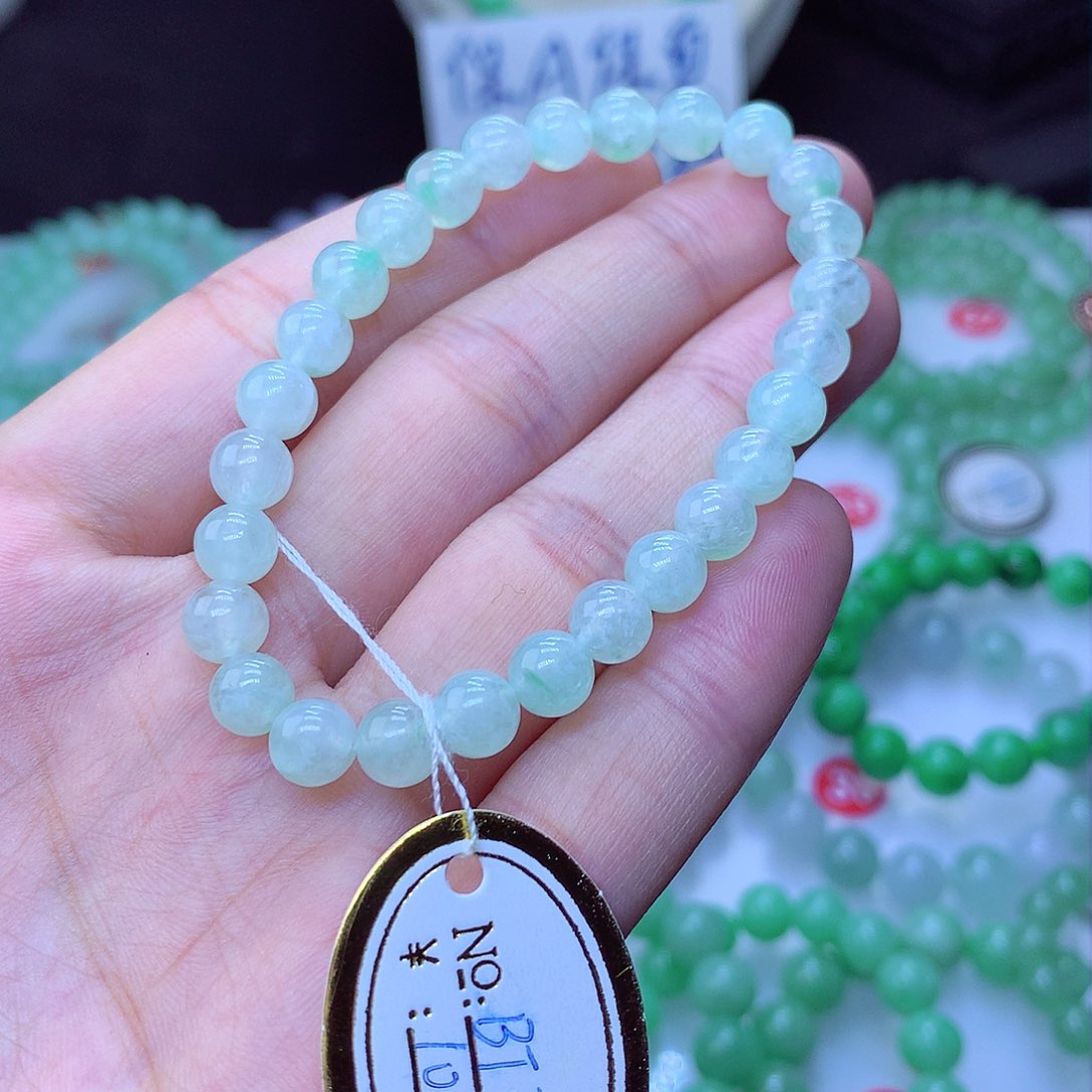 翡翠毛衣链未镶嵌