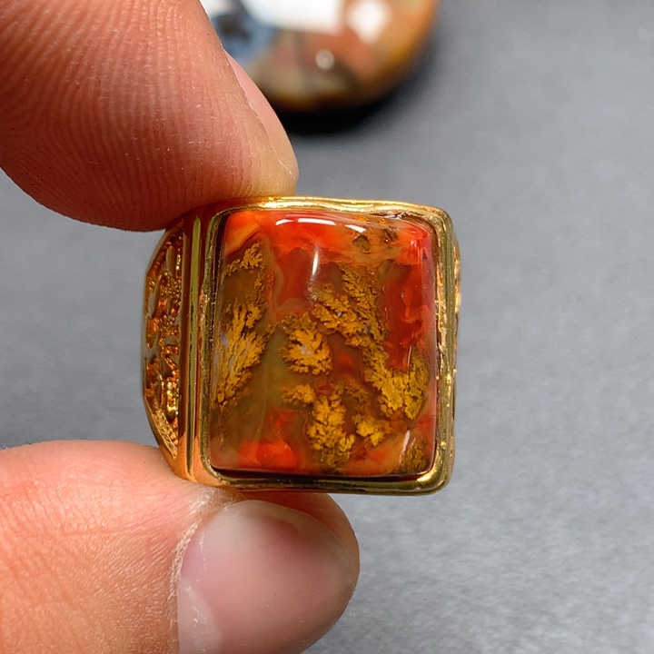 玛瑙/玉髓颈饰未镶嵌京***毛