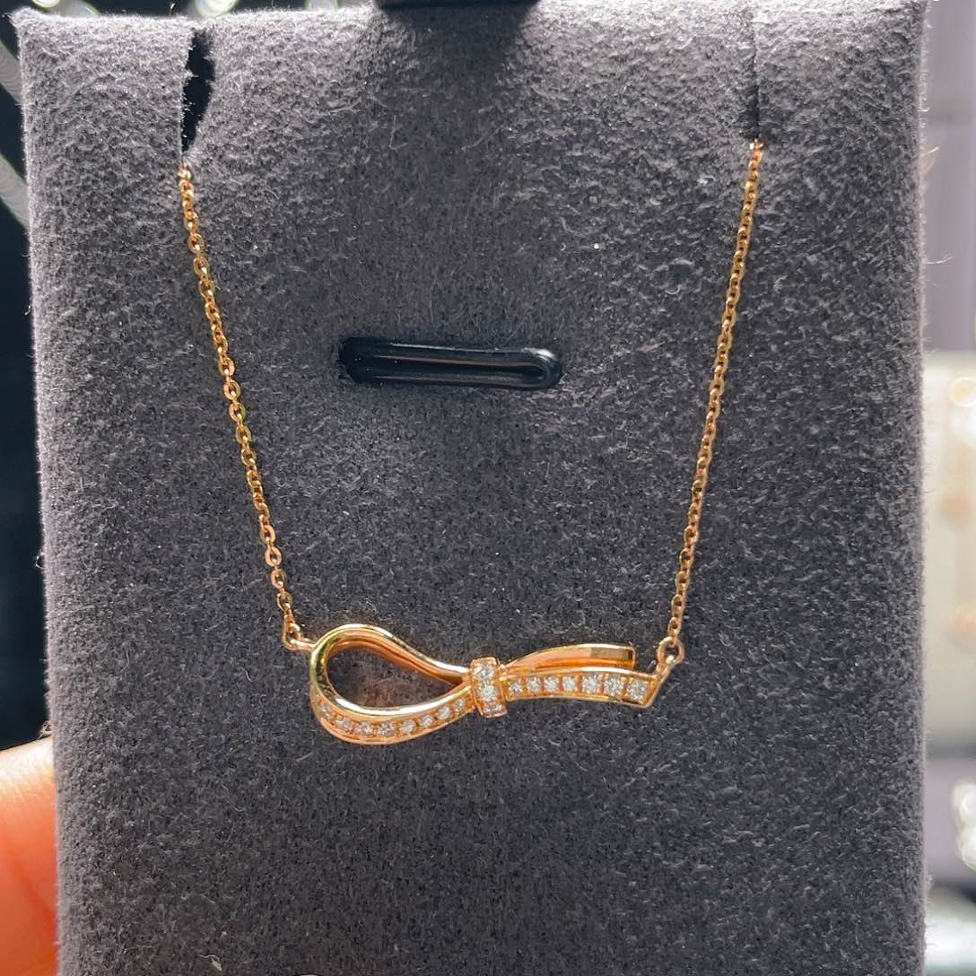 颈饰钻石18K金镶嵌项链