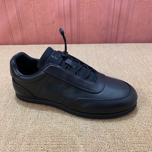 广州秋季新款纯皮男鞋！82-2