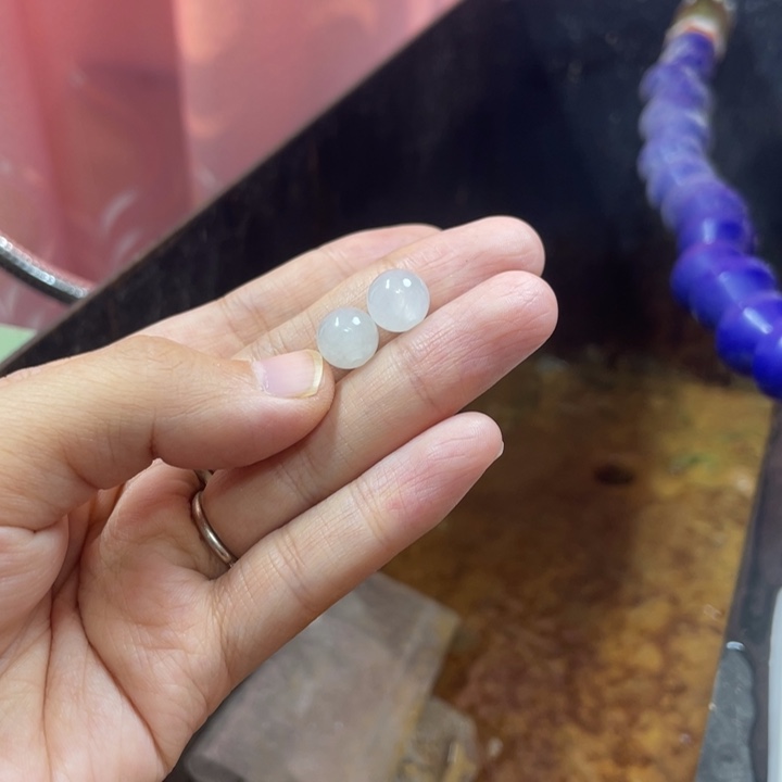 万***华定制翡翠未镶嵌边角料