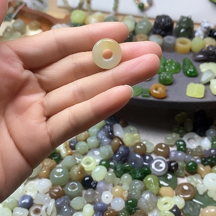 未镶嵌和田玉挂件甜甜圈