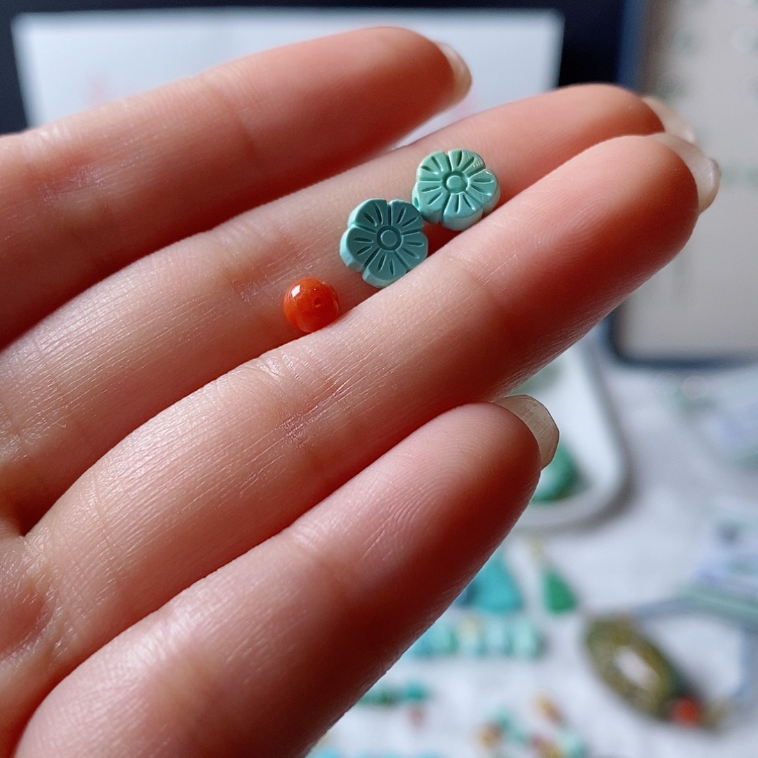 南红玛瑙颈饰未镶嵌