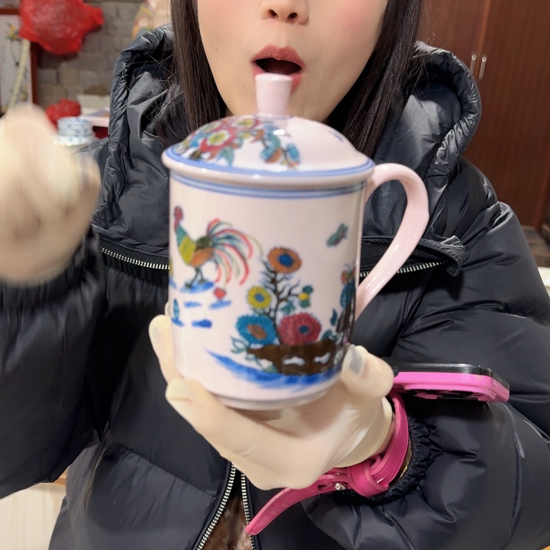 摆件瓷///////景德镇瓷器   带礼盒。