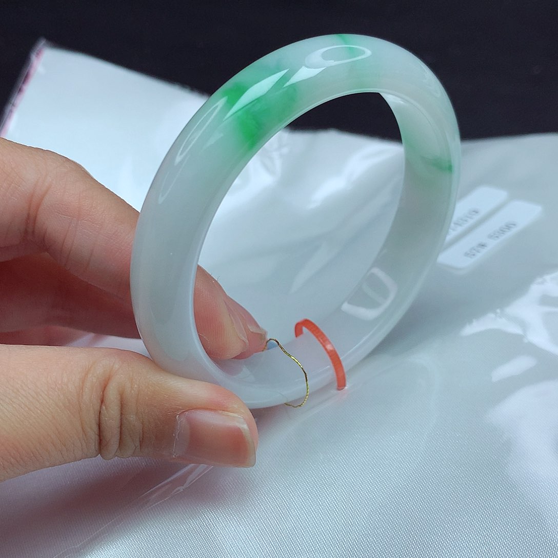 翡翠未镶嵌手镯57圈319