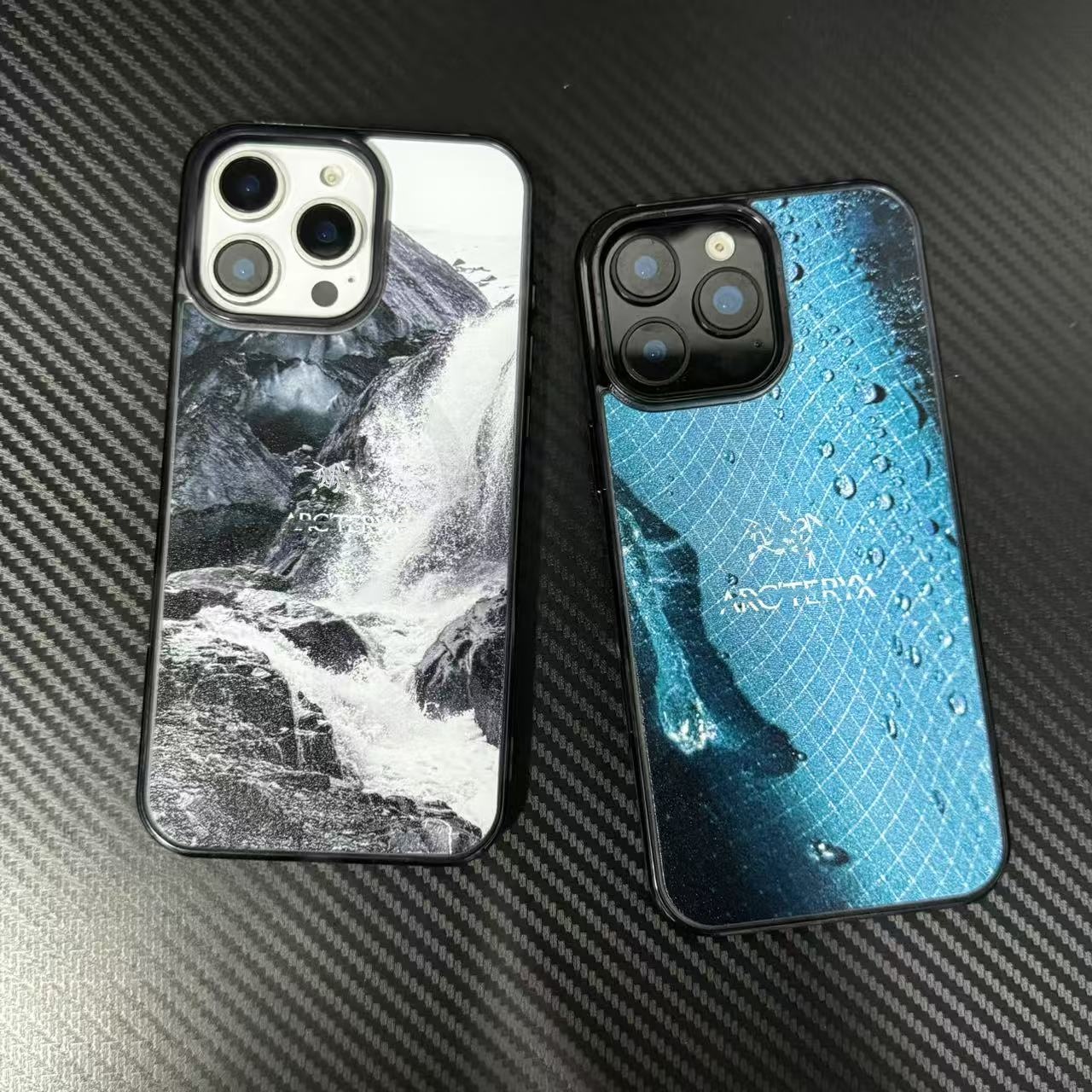 户外潮牌骨头鸟适用苹果17promax/16/15/14/13/12磁吸手机壳潮酷