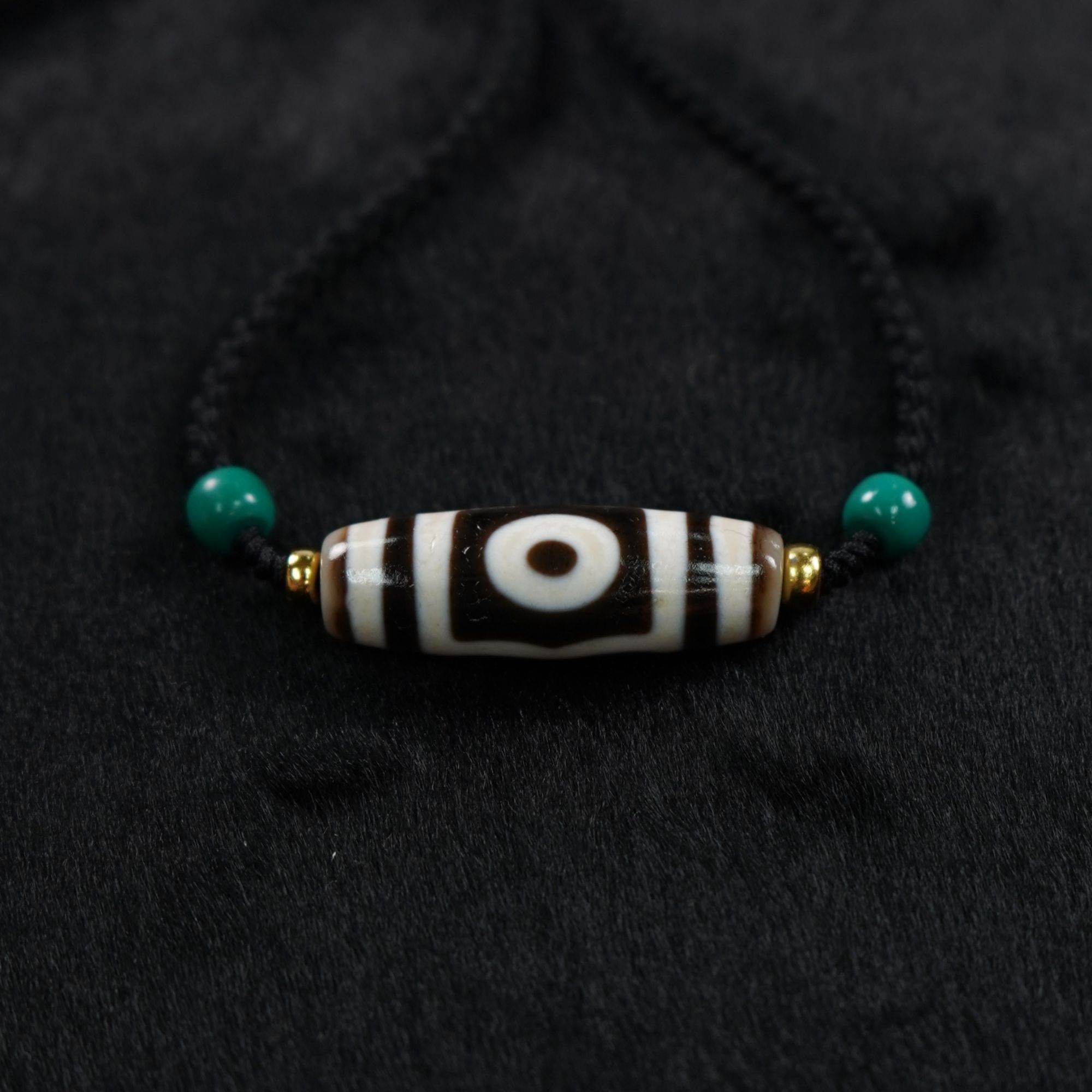 宝盖三眼珠珠玛瑙项链