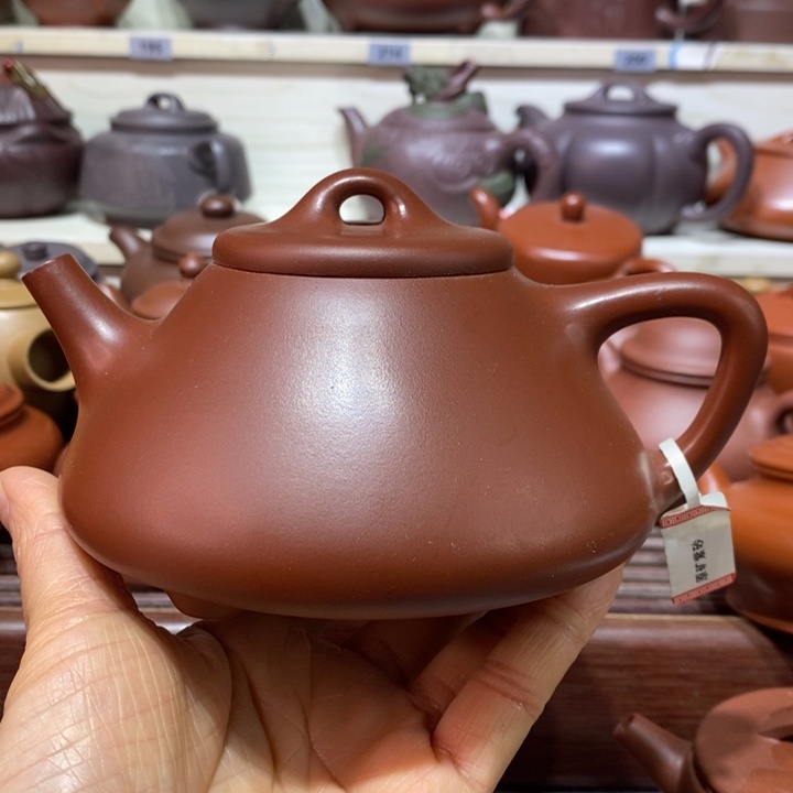 紫砂茶壶微瑕处理一把