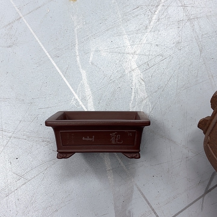 紫砂花盆紫砂的味道很好