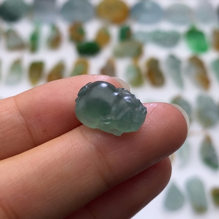 定制翡翠未镶嵌1235686099