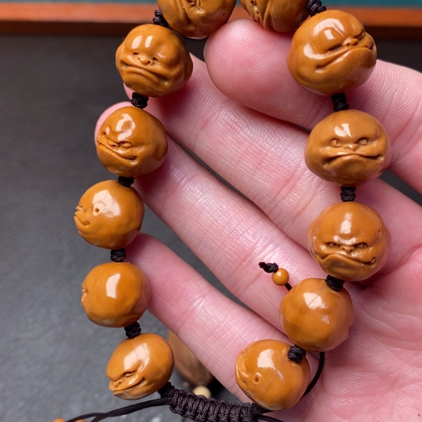 【闪购商品】橄榄核吊坠橄榄核