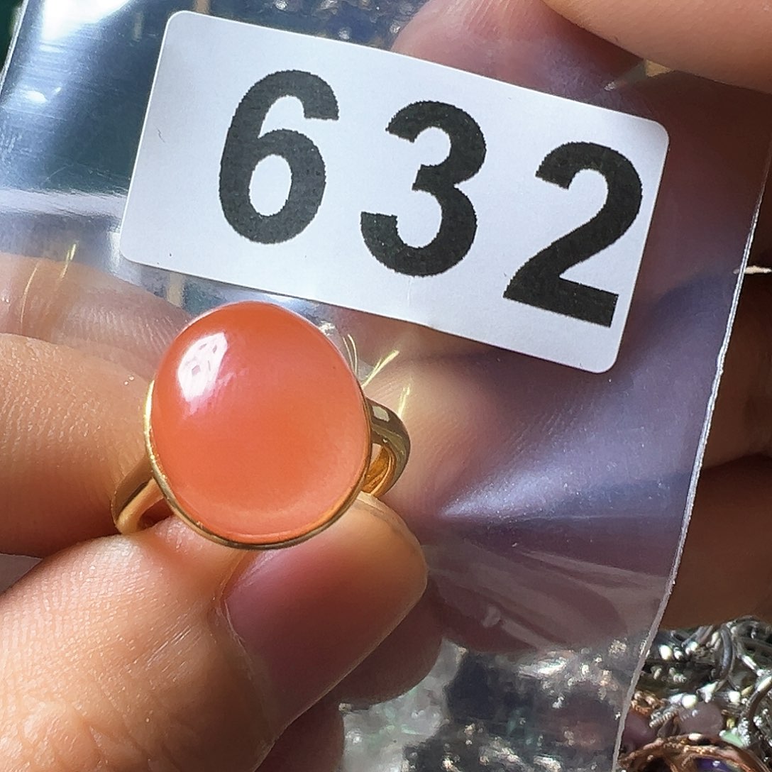 南红玛瑙戒指未镶嵌