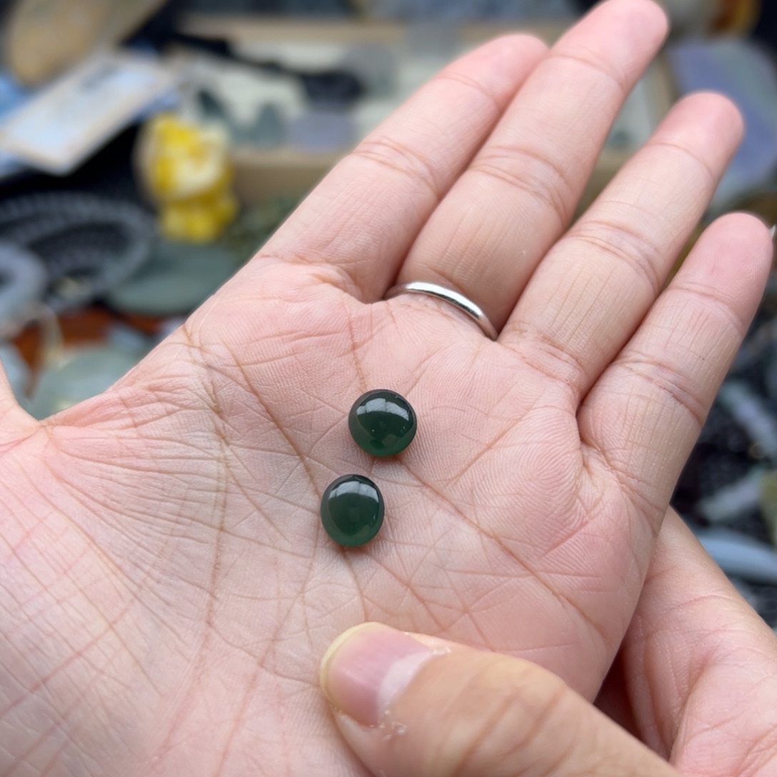 颈饰未镶嵌翡翠单颗的价格