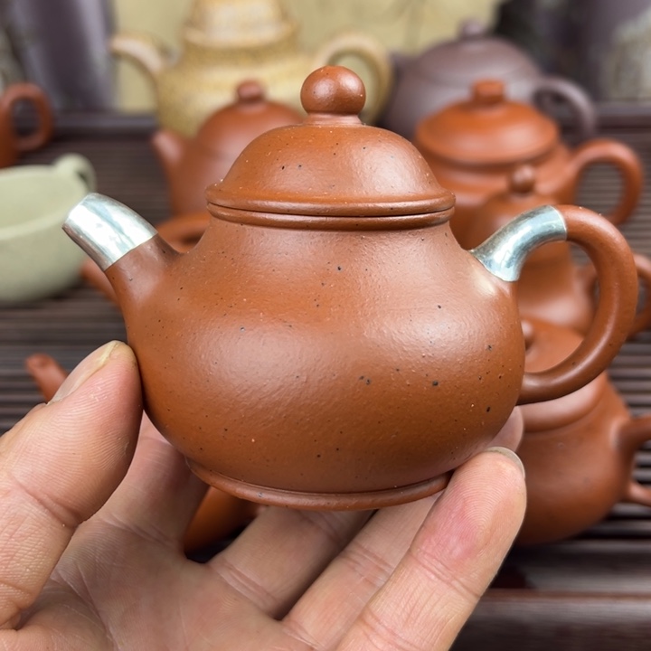 紫砂茶壶黄龙山朱泥全手工