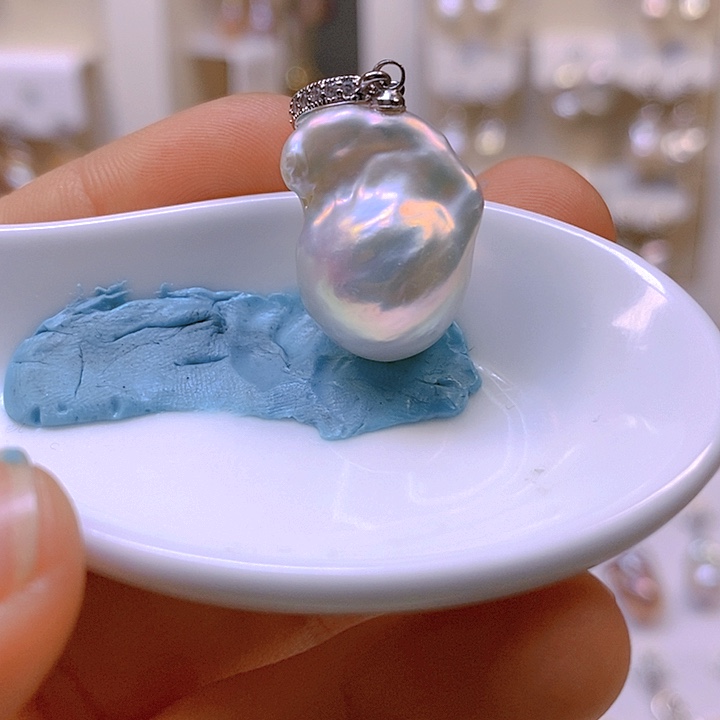 淡水珍珠颈饰合金