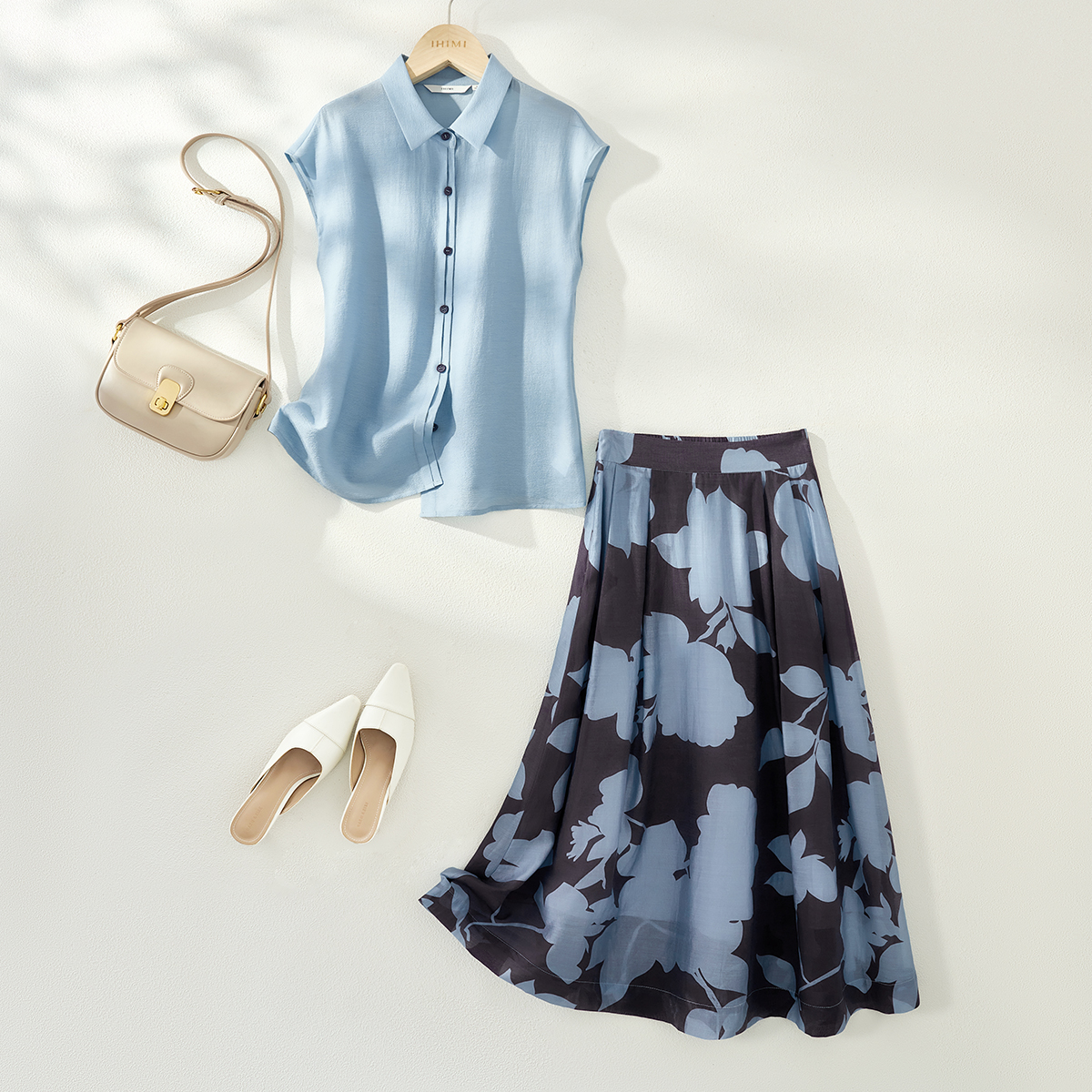 IHIMI/海谧2025夏季新款女装时尚衬衫上衣复古印花半身裙两件套装