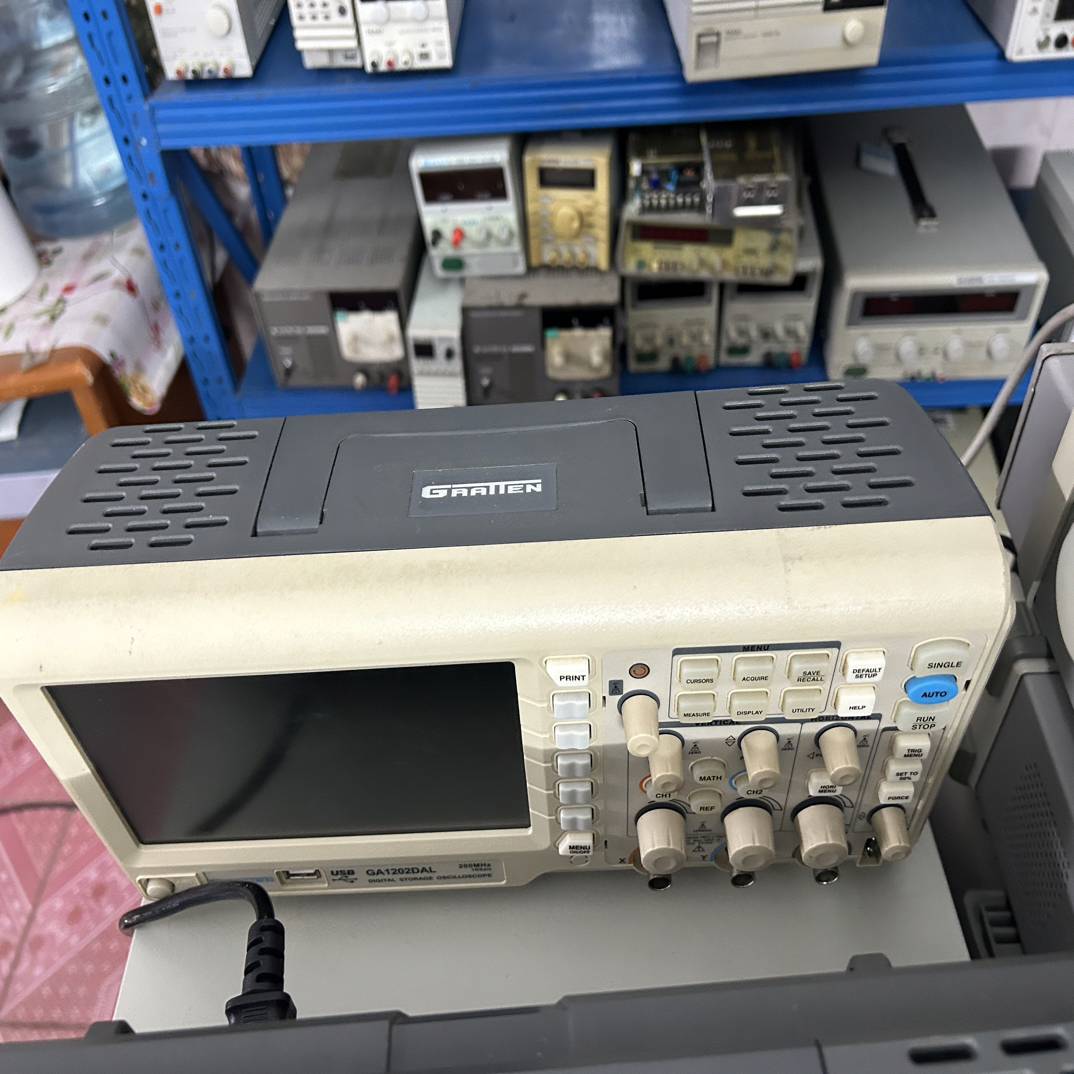 示波器200Ｍ坏不退换