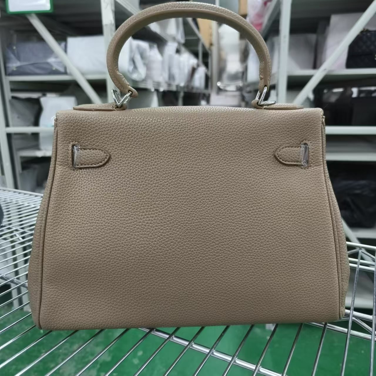 时尚潮流真皮女包斜挎包 0122 大象灰色