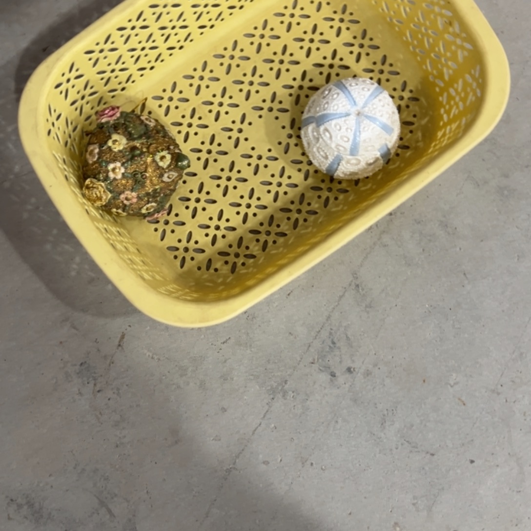 奥***兽瓷片工艺品默认微瑕看好再拍不退不换